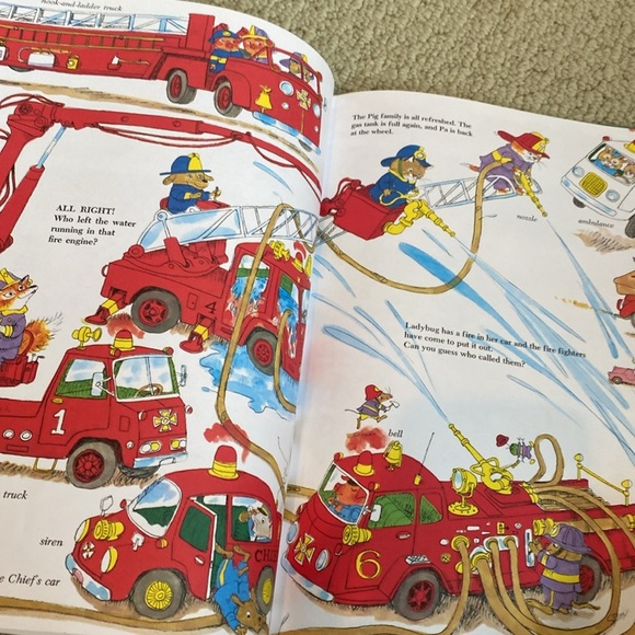 3 x Richard Scarry Hardcovers - Picture 10 of 10
